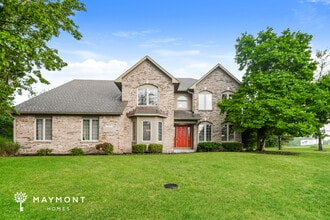Building Photo - 7638 Chestnut Hills Dr