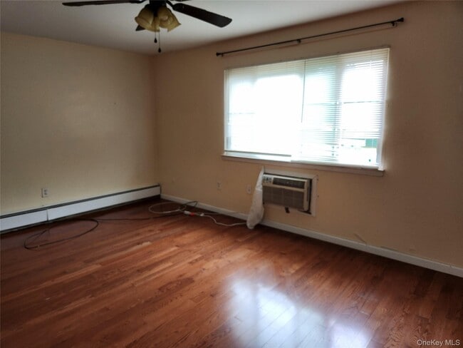 Building Photo - 25 Tanager Rd