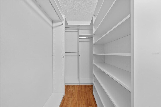 Building Photo - 308 Silver Pine Dr