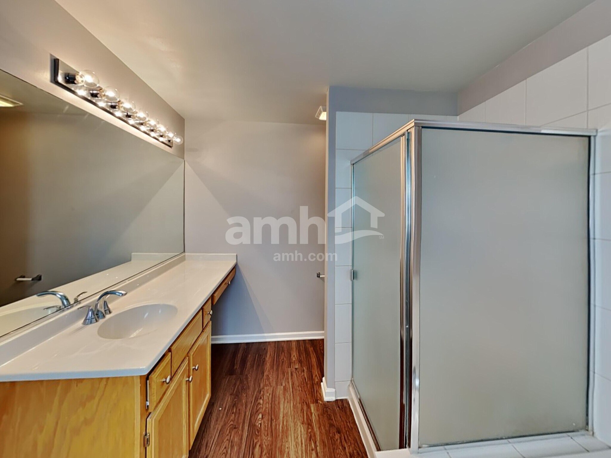 Building Photo - 214 Turnbridge Dr