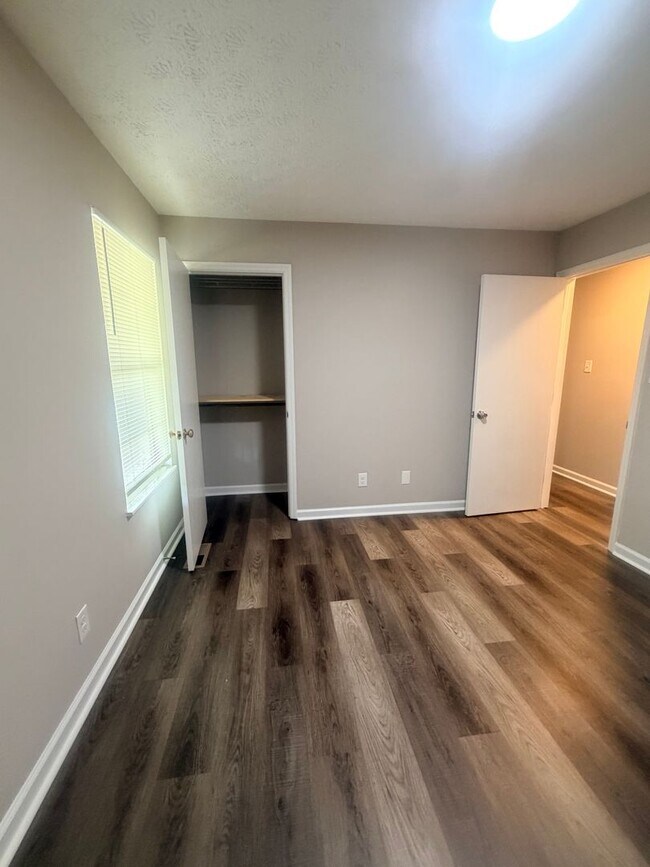 Building Photo - Fountain City rental available now