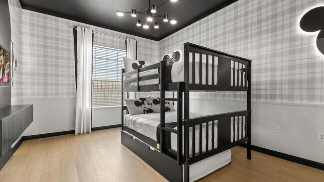 Building Photo - 5037 Shoreway Loop