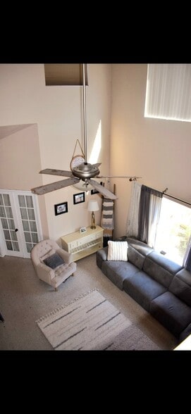 Building Photo - 228 Paloma Ave