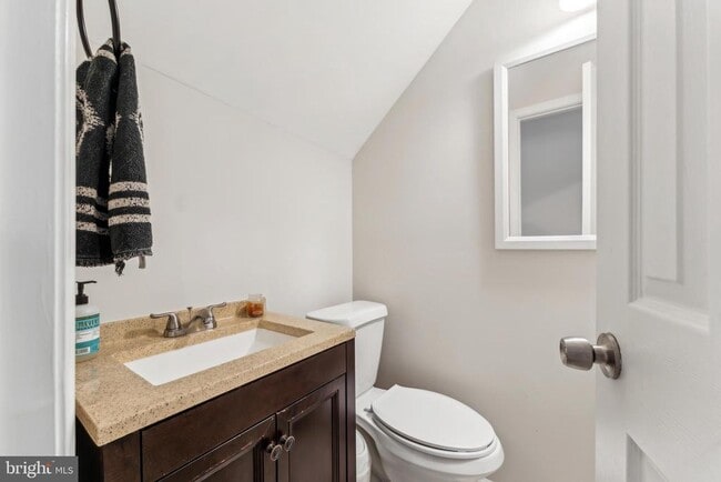 Building Photo - 9710 Muirfield Dr