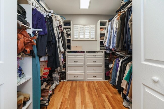 Building Photo - 55 S Merkle Rd