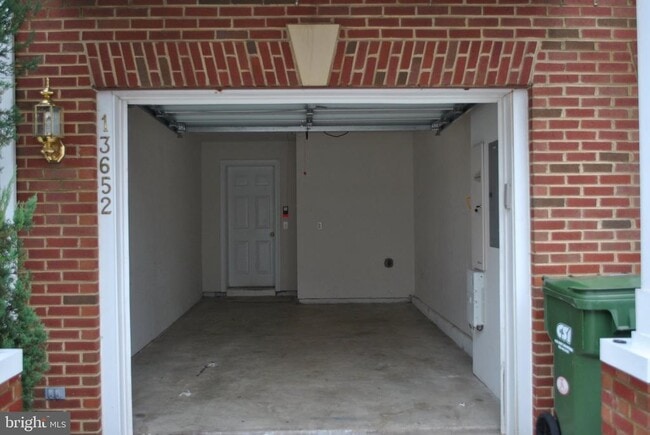 Building Photo - 13652 Venturi Ln