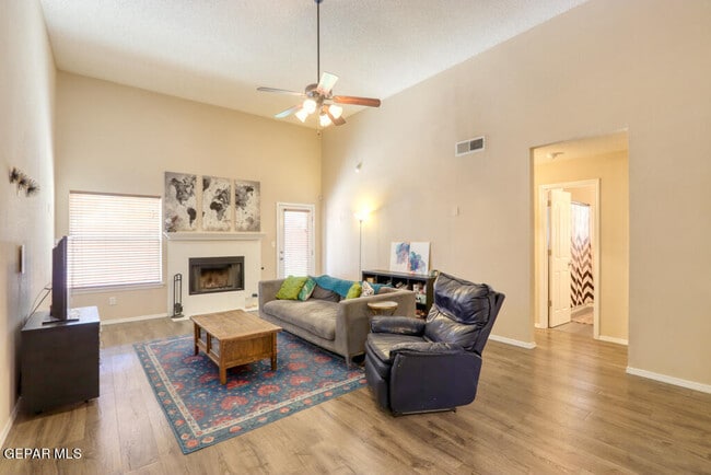 Building Photo - 14241 Smokey Point Dr