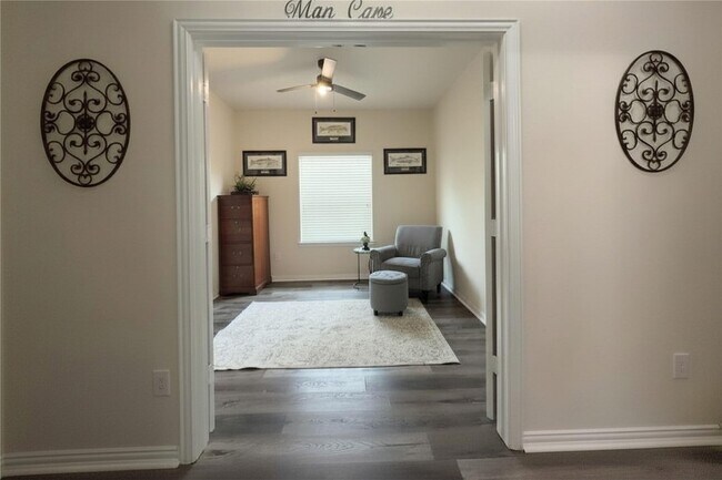 Building Photo - 810 Sand Crab Ln