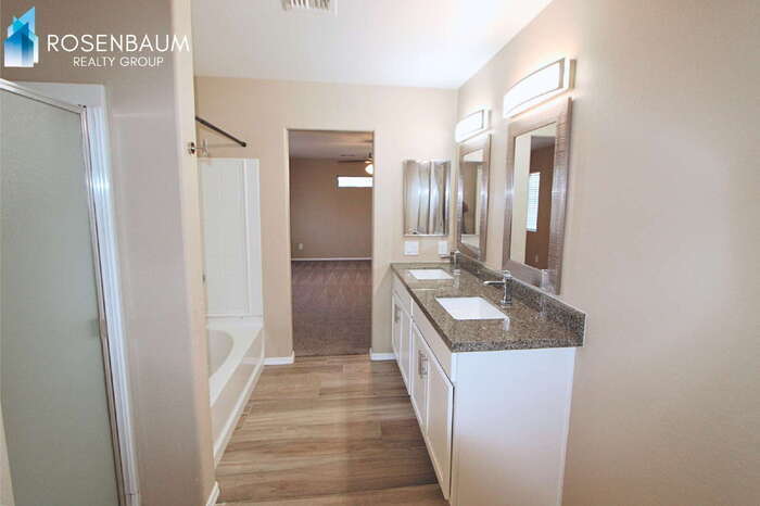 Building Photo - 1746 E Desert Moon Trail