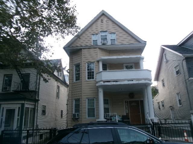 Building Photo - 432 S 1st Ave