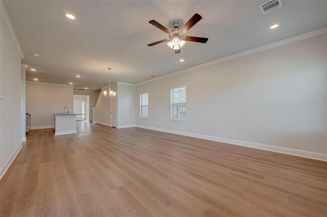 Building Photo - 429 Aurora Creek Ln
