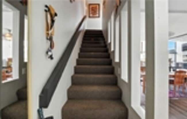 Building Photo - UNFURNISHED | Rent Credit Available on 12- or 15-Month Lease Save $1800 to $2100 for lease term