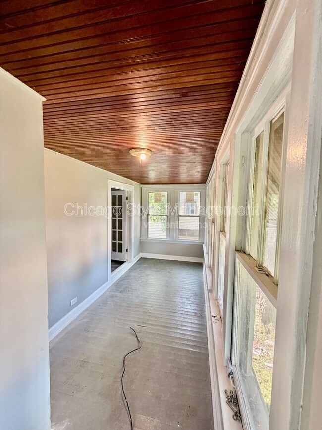 Building Photo - 12138 S Parnell Ave