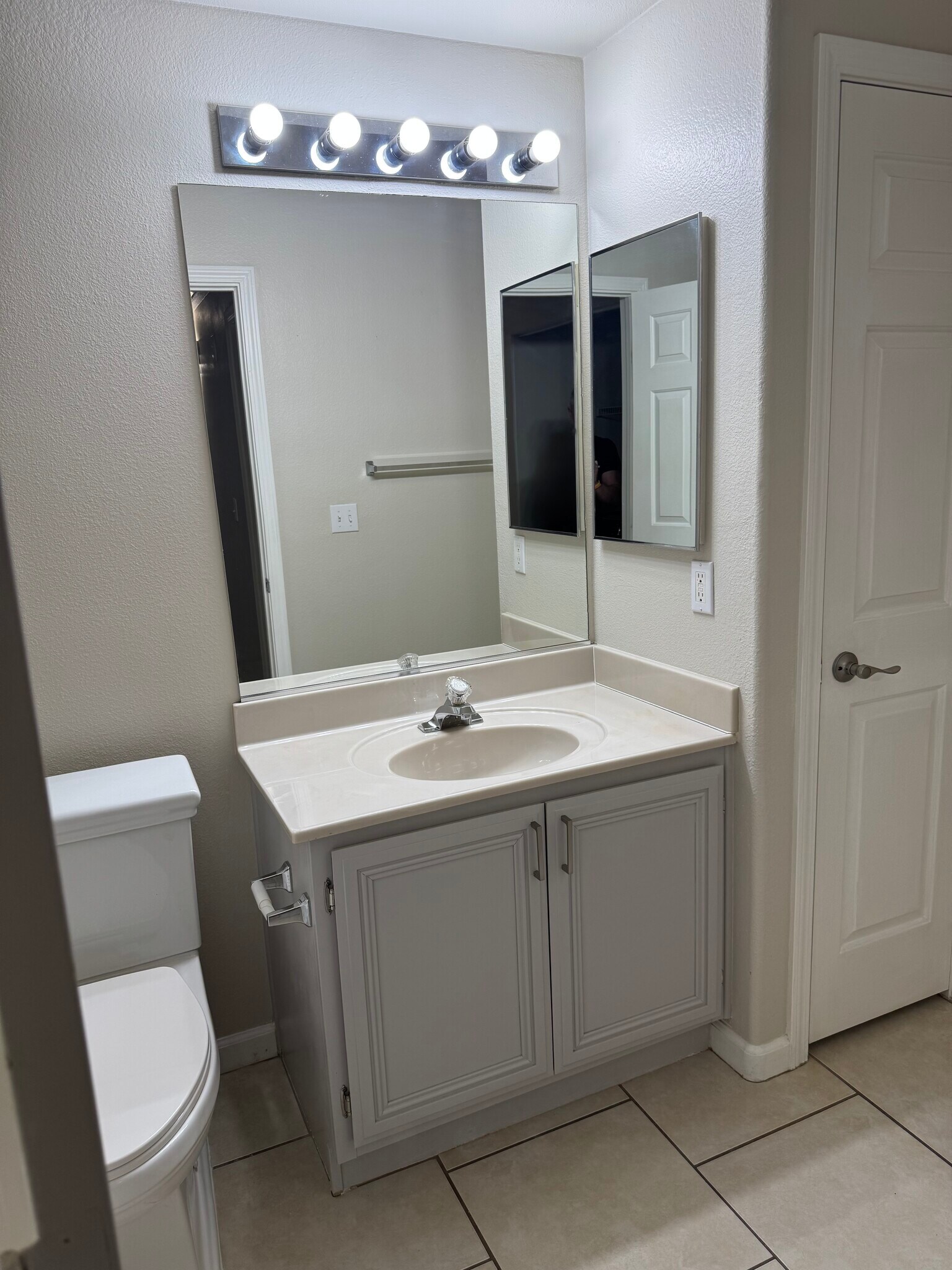 Building Photo - 7147 S Durango Dr