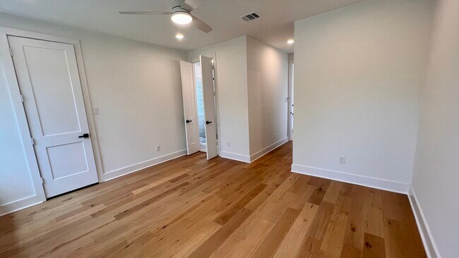 PRIMARY BEDROOM - 5316 East Side Ave
