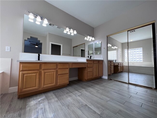 Building Photo - 693 Kentons Run Ave