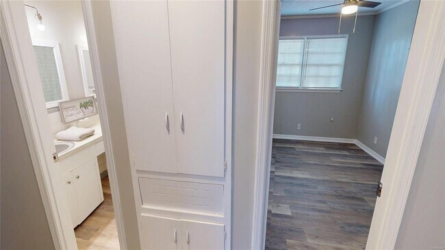 Building Photo - 2716 Forsyth Ln