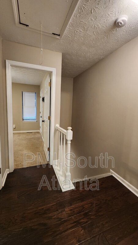 Building Photo - 3504 Lee Ct