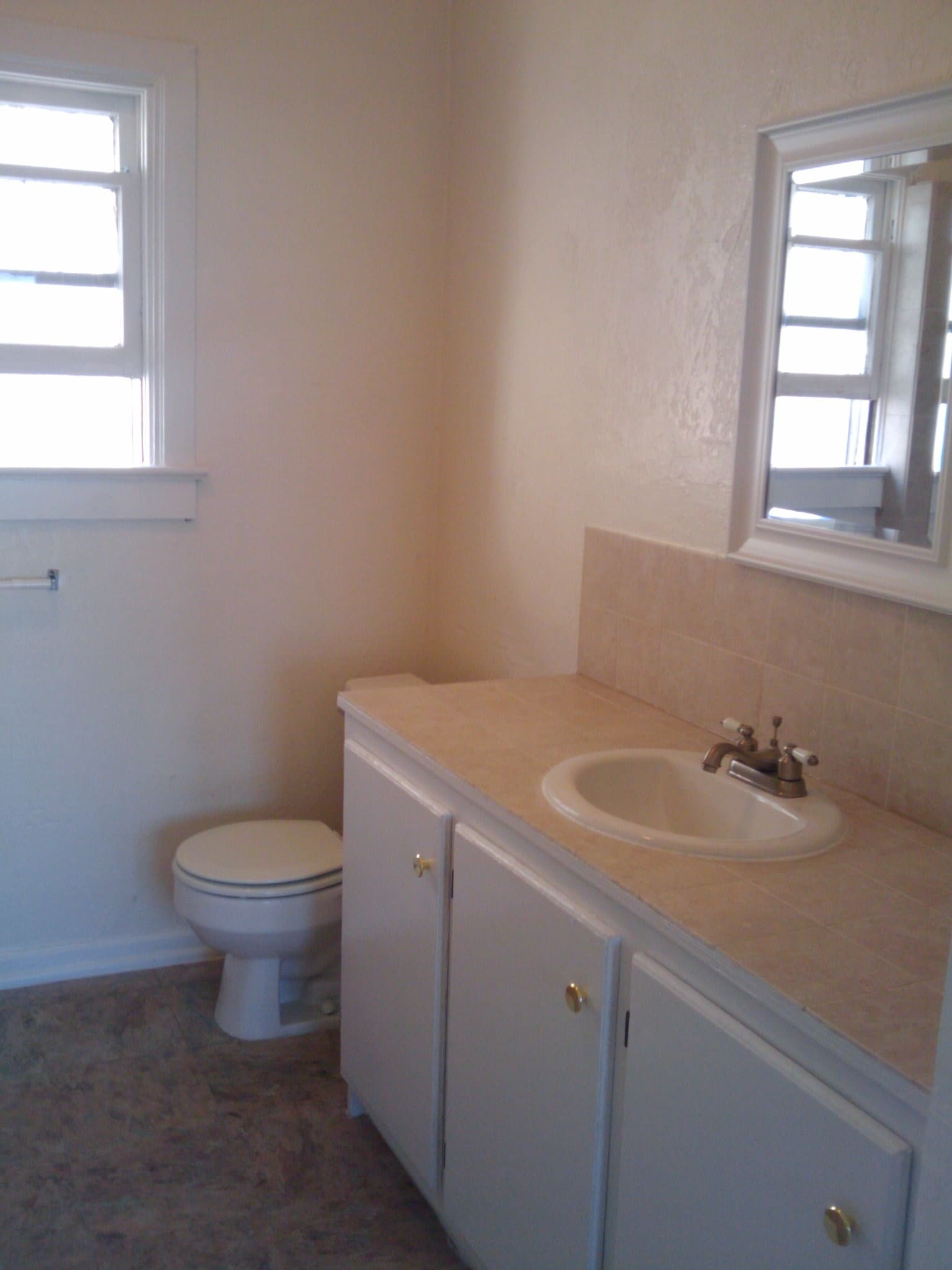Building Photo - 1531 Mundy Dr