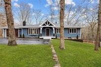 Building Photo - 141 Congdon Rd