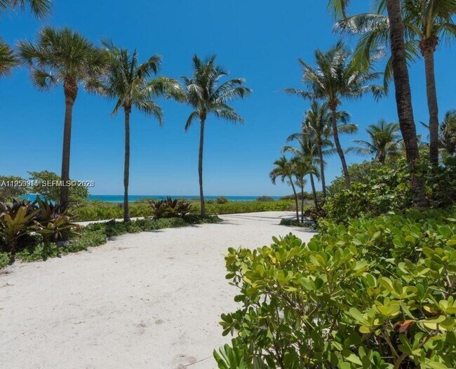 Building Photo - 8925 Collins Ave