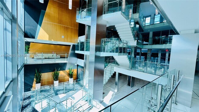 Building Photo - 2950 NE 188th St