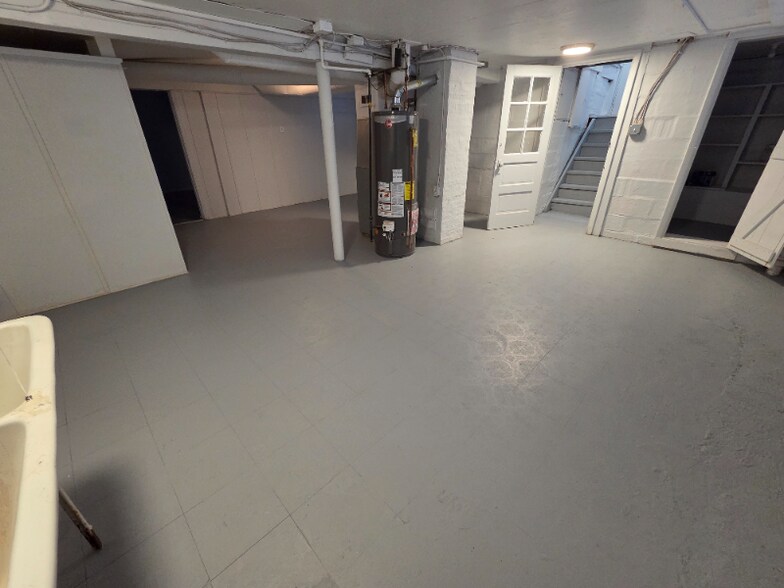 Building Photo - 41 W Interstate St