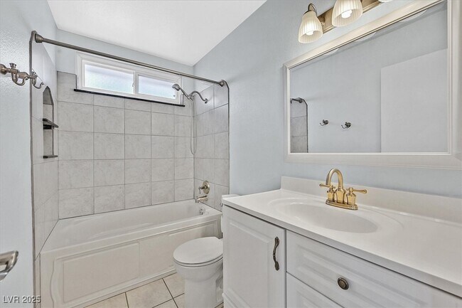 Building Photo - 8720 Pavia Dr