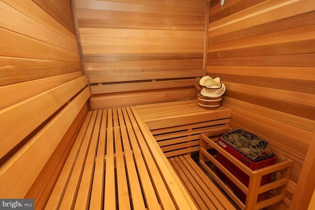 Building Photo - 23305 Hyacinth Ln