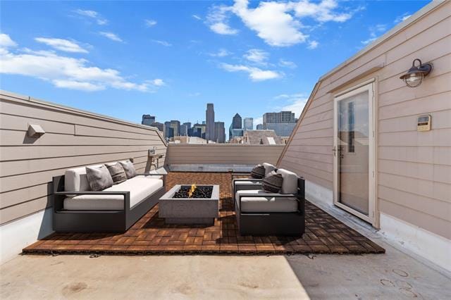 Building Photo - 1021 Pavillion St