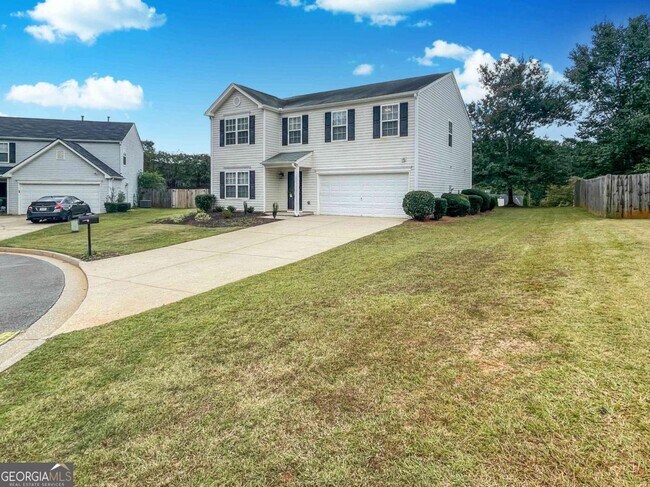 Building Photo - 6205 Tree Ridge Dr N W
