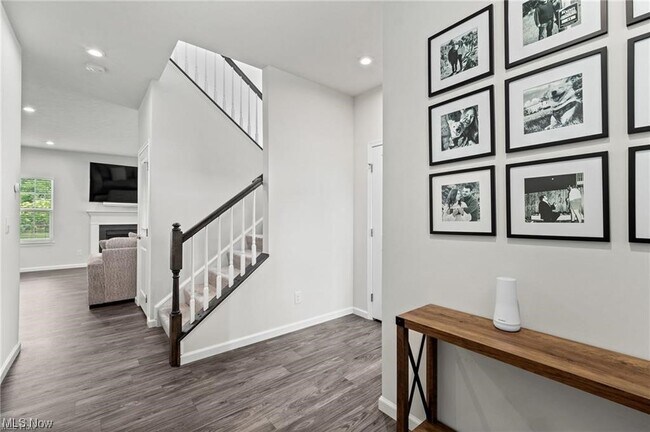 Building Photo - 8291 Brodie Blvd