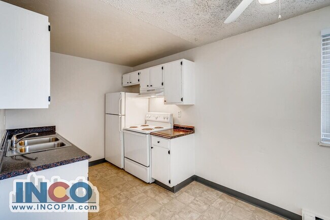 Building Photo - 3680 S Lowell Blvd