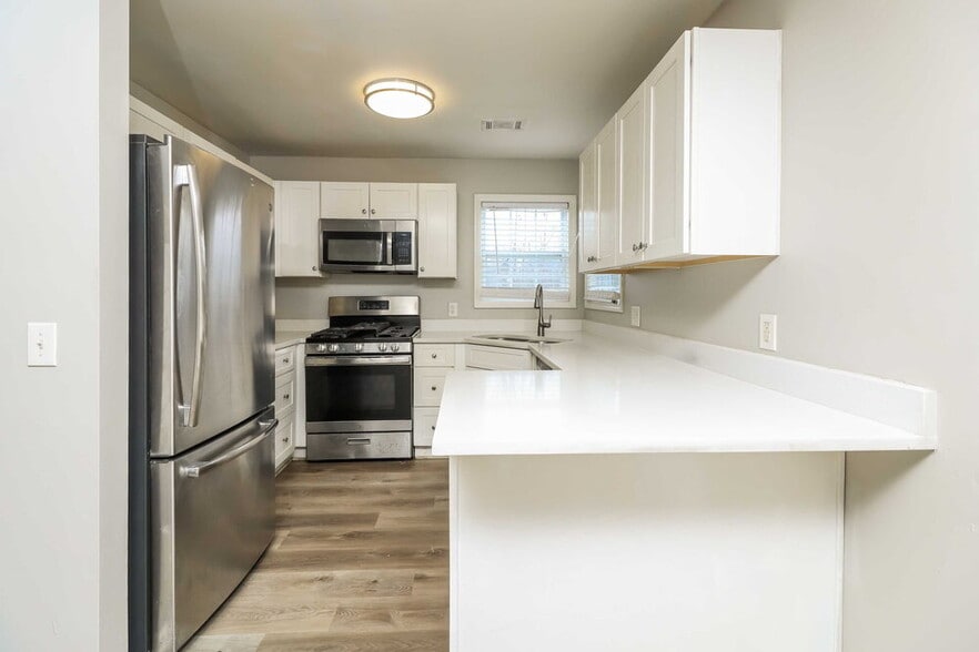 Building Photo - 6208 Britt Rd SW