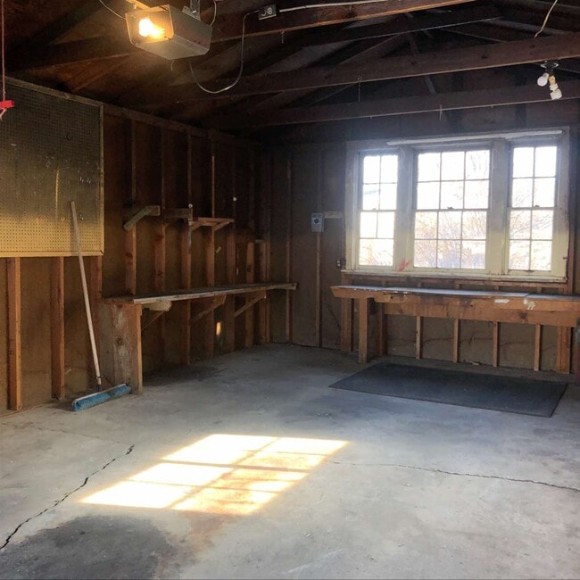 Building Photo - 1702 Dotsero Ave