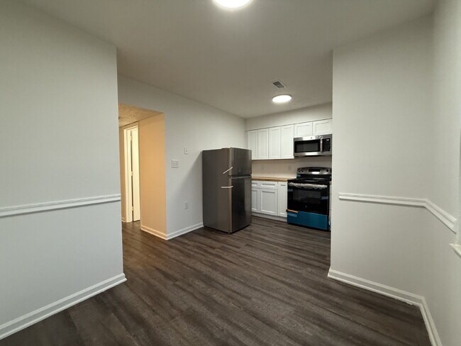 Building Photo - Freshly updated two-story townhome in Strawberry Plains with two bedrooms & two full baths
