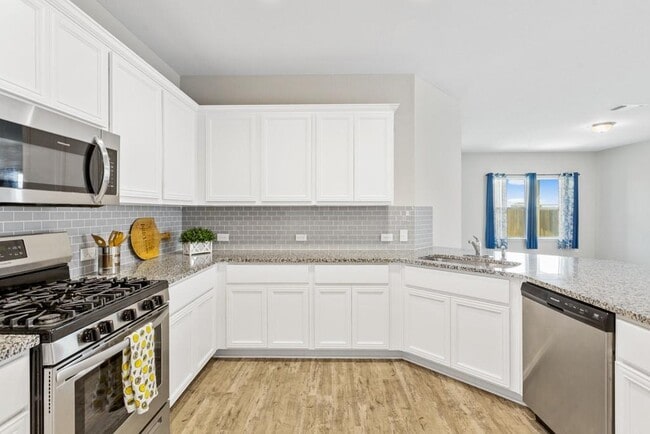 Building Photo - 2072 Port Ellen Dr