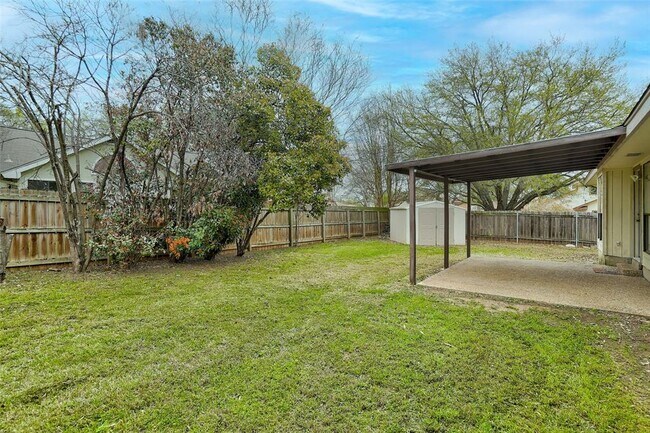 Building Photo - 3008 Peacemaker St
