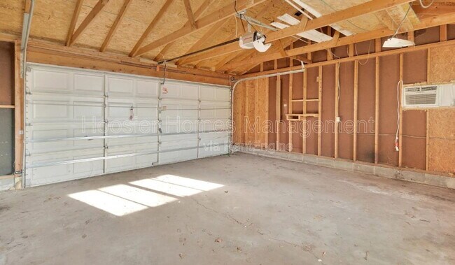 Building Photo - 5017 Indianola Ave