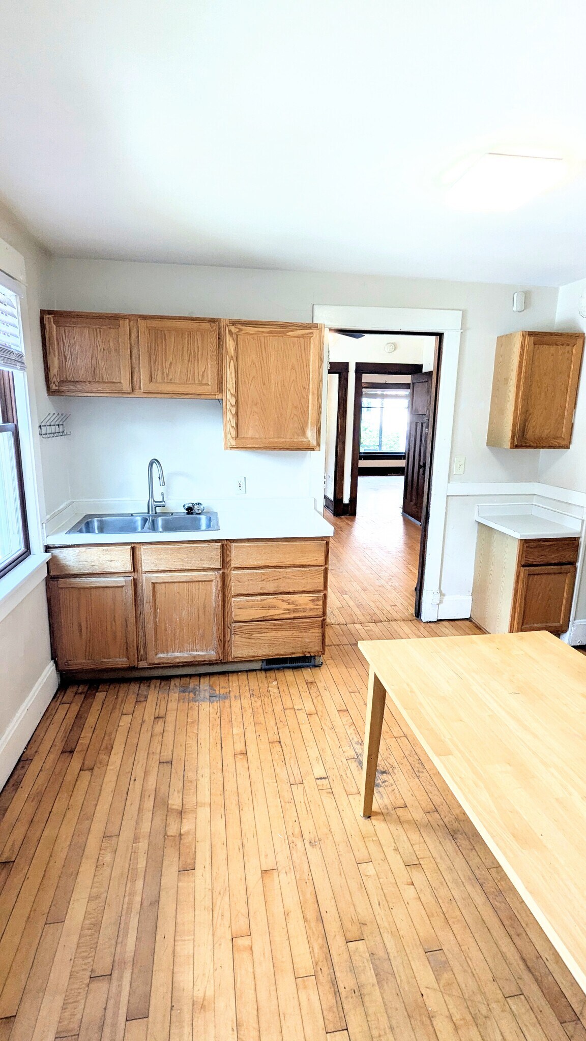 Kitchen - 308 S Broom St