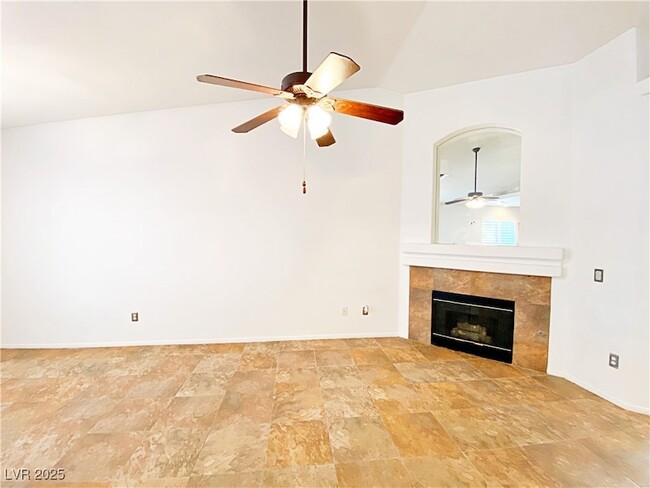 Building Photo - 8766 Beacon Harbor Ave