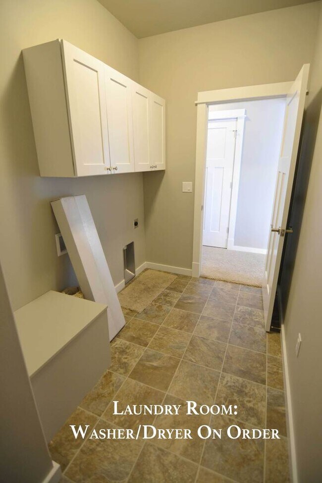 Building Photo - Norton Ranch Single-Family-Detached Home