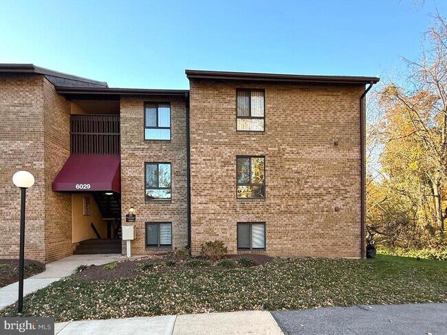 Building Photo - 6029 Majors Ln