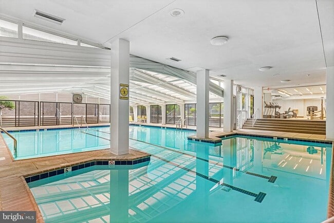 Building Photo - 4100 Cathedral Ave NW