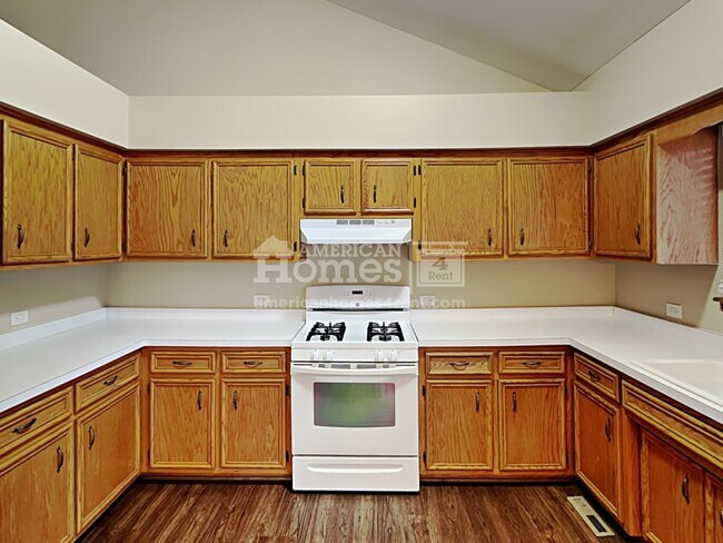Building Photo - 14928 S Bunratty Drive