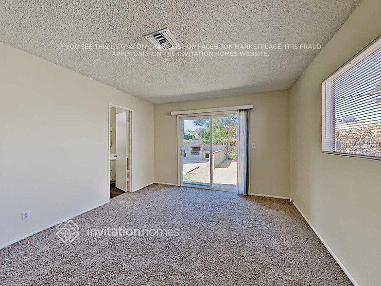 Building Photo - 6917 Matilija Ave