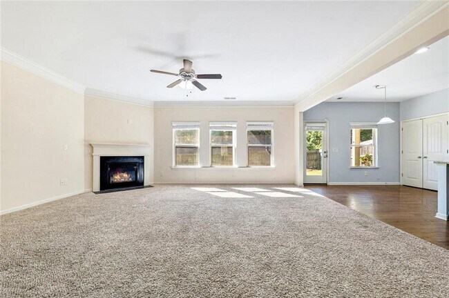 Building Photo - 4467 Water Mill Dr