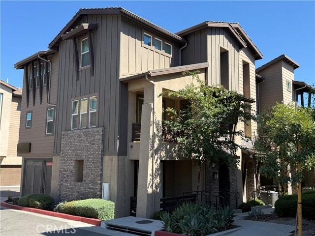 Building Photo - 7362 Luminaire Pl