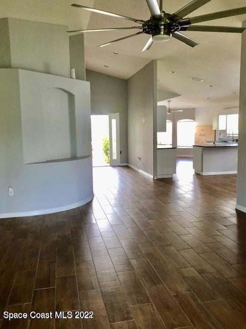 Building Photo - 2732 Bradfordt Dr