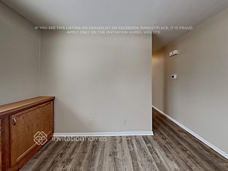 Building Photo - 1911 Adolphus St